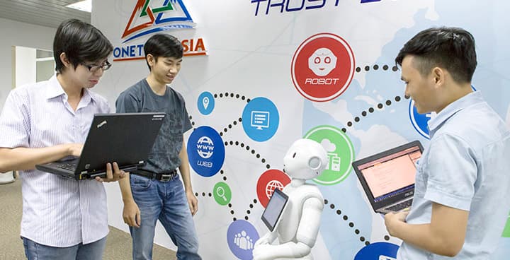 UNITY開発、ビジュアルプログラミング、ロボット操作シミュレーションアプリ開発