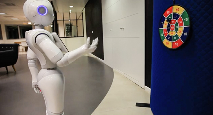Pepperのダーツ、ボールを使ったダーツゲーム-pep-001