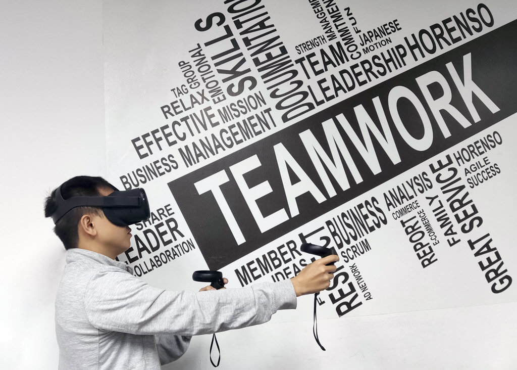 FacebookのVRデバイス-Oculus Quest