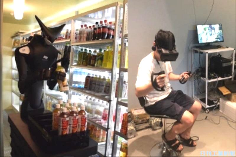 人型ロボットによる商品陳列（左）と遠隔操作をする操縦者