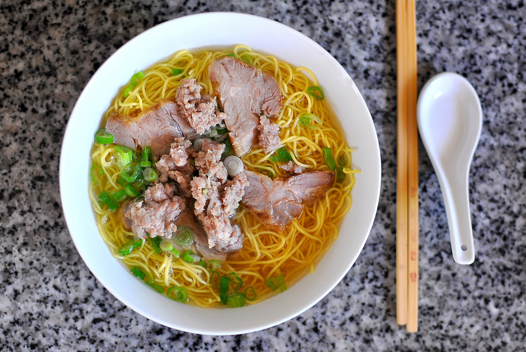 ベトナム人は麺好き！地元麺料理バンカン