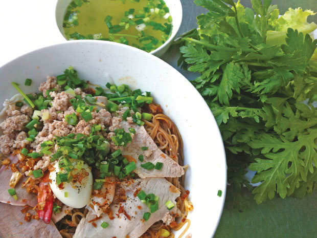 ベトナム人は麺好き！地元麺料理バンカン