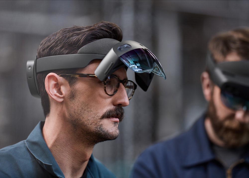 HoloLens2とは？初代との違いやMRソフトウェアを紹介