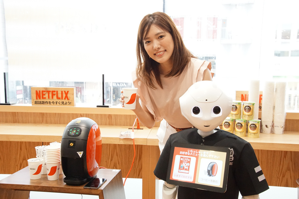 Robocafe - Pepperが顔を認識することでいつものコーヒーを提供できる仕組みです